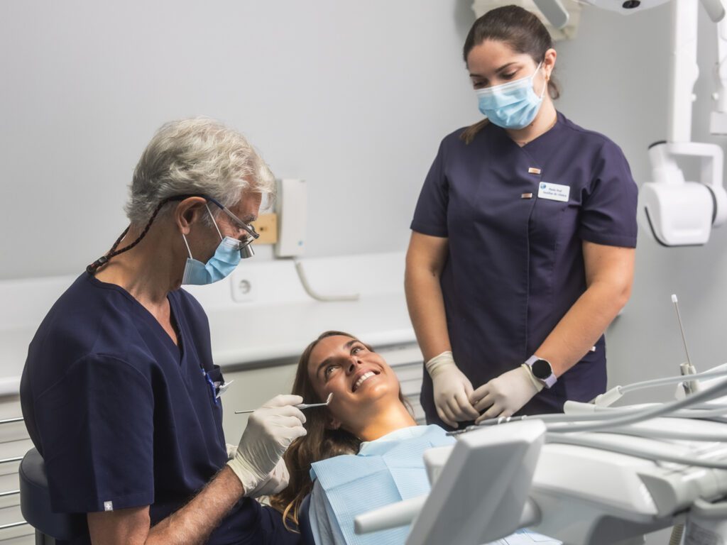clinica-dental-a-coruna-4.jpg